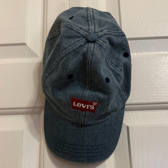 Levi's Classic Blue Denim Hat - Picture 6 of 11
